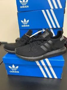 Adidas Originals Swift Run schwarz Damengröße 6 sportliche Laufschuhe FW5030 - Bild 1 von 5