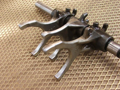 Triumph speed four TT600 caja de cambios cambio de marchas selector horquillas + eje  Foto 1 de 3