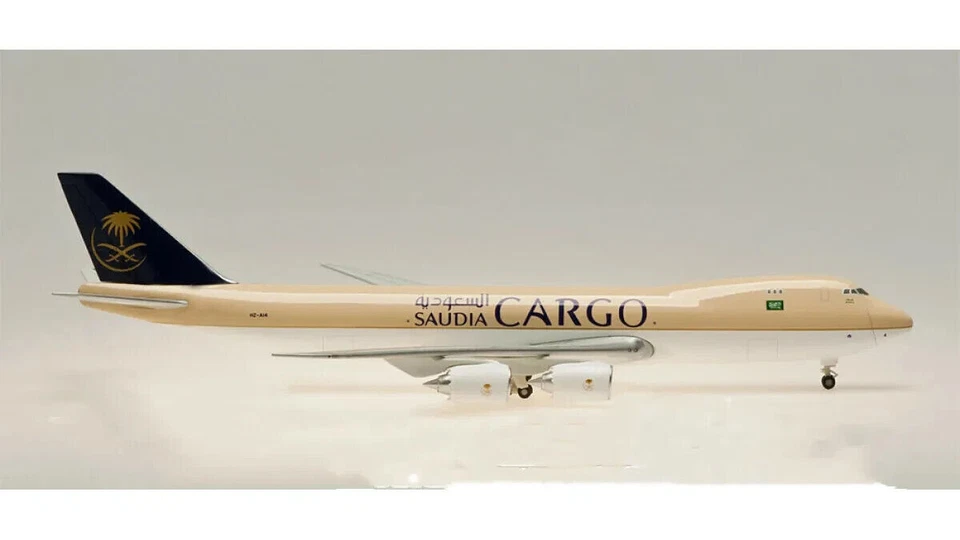 Hogan Saudi Cargo 747-8f 1/400 Nonflex Wings No Stand Hza14 Scale Die-cast