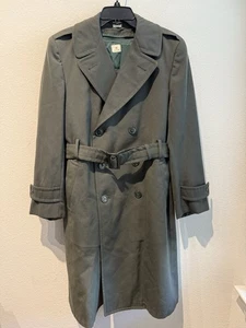 US ARMY MILITARY Vtg Double Breasted Green Trench Coat Mens 36S Utilitarian - Picture 1 of 12