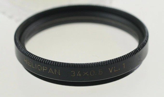 Heliopan 34mm 34 MM 34x0, 5 VL.1 Light Filter R 1,5 r1, 5 34 x 0,5 Boxed - Image 1 of 1