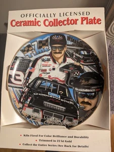 DALE EARNHARDT 8 1/4 INCH 22K GOLD TRIM HUNTER CERAMIC COLLECTOR PLATE - Picture 1 of 1