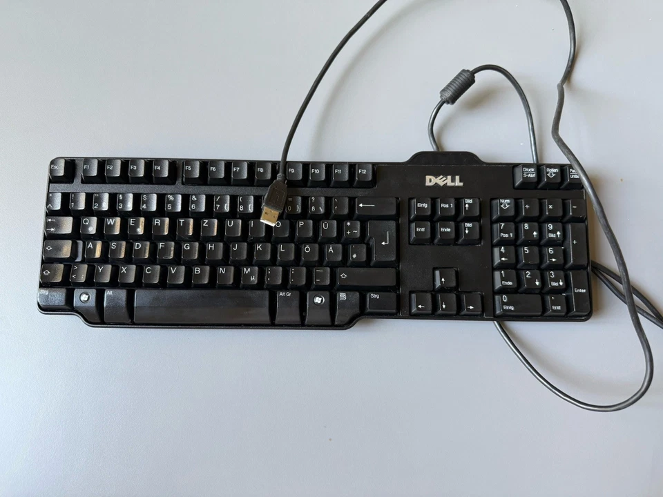 Dell USB Tastatur schwarz QWERTZ – Kabelgebunden, gebraucht - Bild 1 von 1