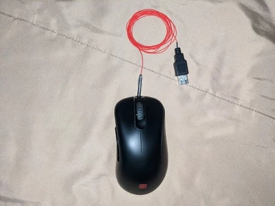 BenQ Zowie EC2-C Gaming Mouse, ultra thin cable, Japanese Omron READ DESCRIPTION - Image 1 of 4