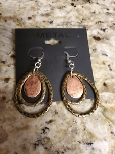 Mixed metal dangle earrings - Picture 1 of 3