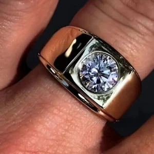 VS/FG 10K White Gold 2.00 Ct Round Cut Lab Grown Diamond Men's Engagement Ring - Picture 1 of 7