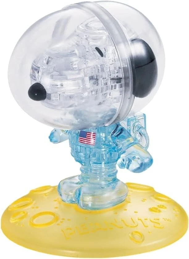 New - BePuzzled 3D Crystal Puzzle - Peanuts Astronaut Snoopy: 35 pcs - Ages 12+ - Image 1 of 1