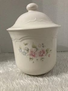 Vintage Pfaltzgraff Tea Rose Large Canister With Lid USA Condition Great - Picture 1 of 9