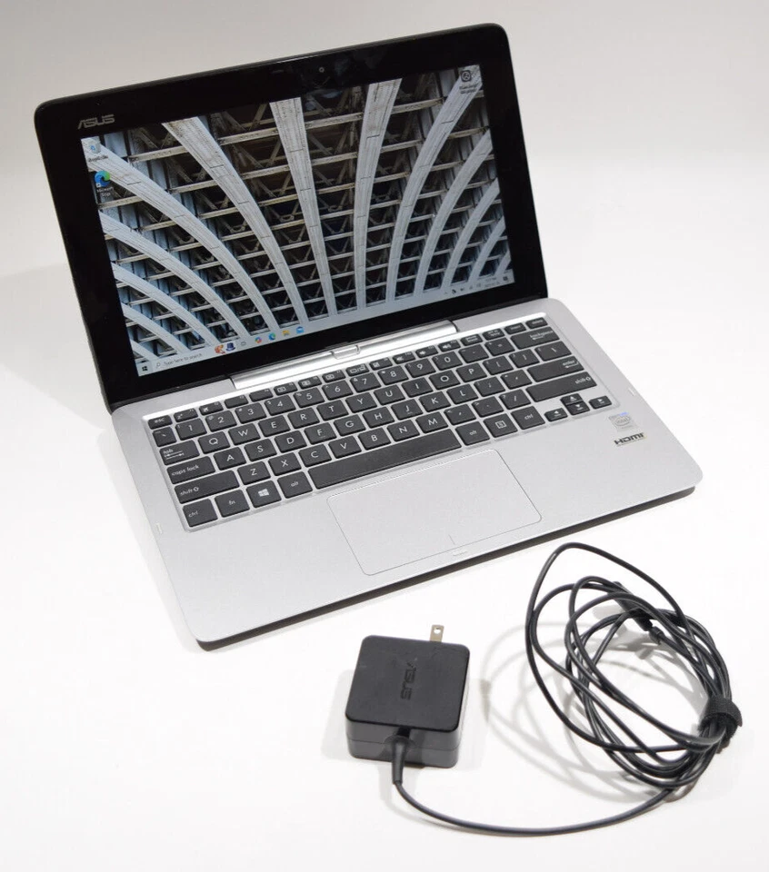 ASUS Transformer Book T200TA 11.6in 64GB Intel Atom Quad-Core 1.46GHz 2GB x86 - Image 1 of 4