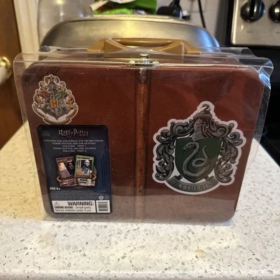 Harry Potter Deathly Hallows Top Trumps Card Game Slytherin Suitcase Tin - Image 1 of 2