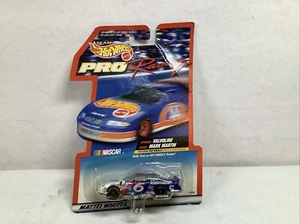 1997 hot wheels Pro Racing Nascar Mark Martin Valvoline 1:64 Die Cast Winston - Picture 1 of 2