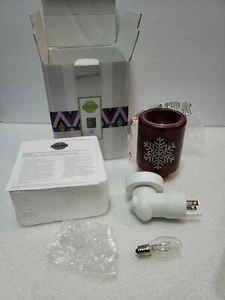 Scentsy Frosted Flannel Mini Warmer  Snowflake and Buffalo Plaid Opened Box  - Picture 1 of 11