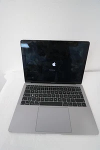 Apple MacBook Air 2019 13" Retina 8GB RAM 512GBSSD 1,6GHz Intel Core i5 - Afbeelding 1 van 6