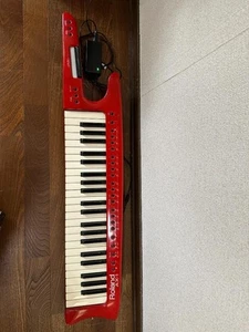 Roland Ax-1 Shoulder Keyboard Confirmed - Picture 1 of 2