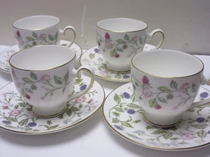 Juego de tazas y platillos de té Royal Grafton Fine Bone China - zarza y frutas del bosque - Imagen 1 de 21