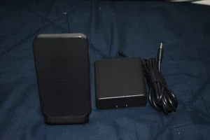 Ubiolabs 2-in-1 Wireless Qi Phone + Earbuds Stand Charger AWC1109 - Picture 1 of 7