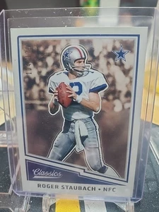 2017 CLASSICS BLUE BACK #177 ROGER STAUBACH 104/175 DALLAS COWBOYS - Picture 1 of 3