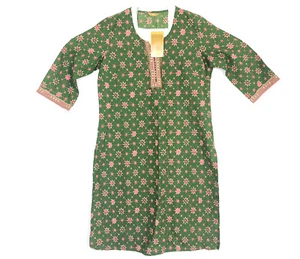 Aurelia Size Large Geometric 3/4 Sleeves Women's Round Neck Tunic Green/Pink - Picture 1 of 6
