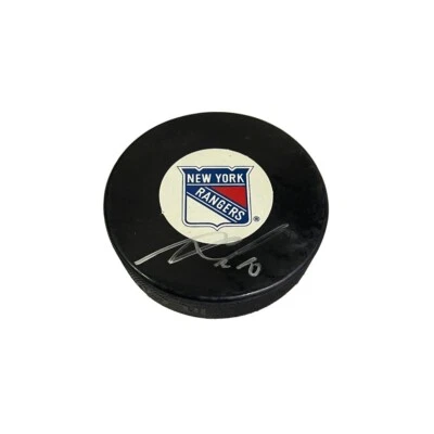 Шайба с автографом Мариан Габорик из New York Rangers (точное фото показано) - 00391 - Изображение 1 из 2