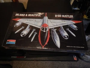 Monogram 1/48 B58 Hustler Model Kit - Picture 1 of 5