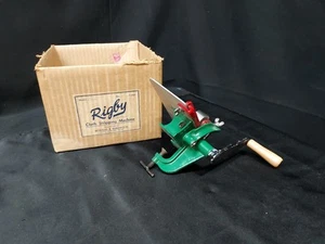 RIGBY Cloth Wool Cutting Stripping Machine & Box, Hook Rugs Made Portland Maine - Picture 1 of 5