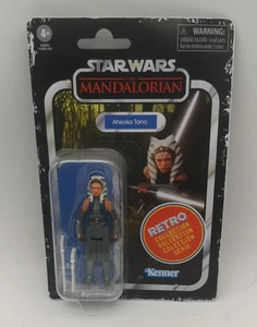 Star Wars The Mandalorian Ahsoka Tano Modellino Collezione Retrò 9,5 cm - Foto 1 di 1