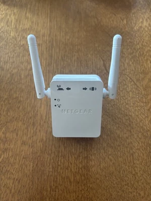 Netgear WiFi Range Extender Ripetitore modello WN3000RPv3 - Immagine 1 di 3