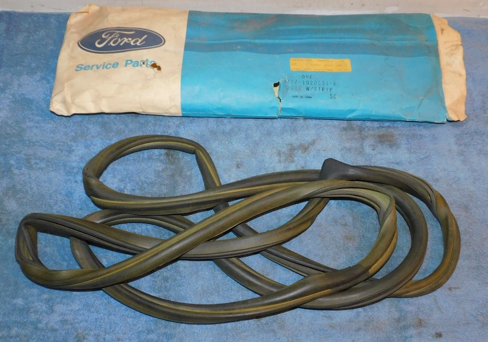 1972 1973 1974 1975 1976 Ford Courier NOS LH DOOR OPENING WEATHERSTRIP - Image 1 of 4