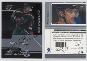 2001-02 ITG Be A Player Signature Series Vault Black Marian Gaborik #084 Auto