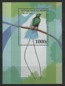 BENIN: "bloc" BF.n°29Q **, faune, oiseau (cote 6€) - Imagen 1 de 1