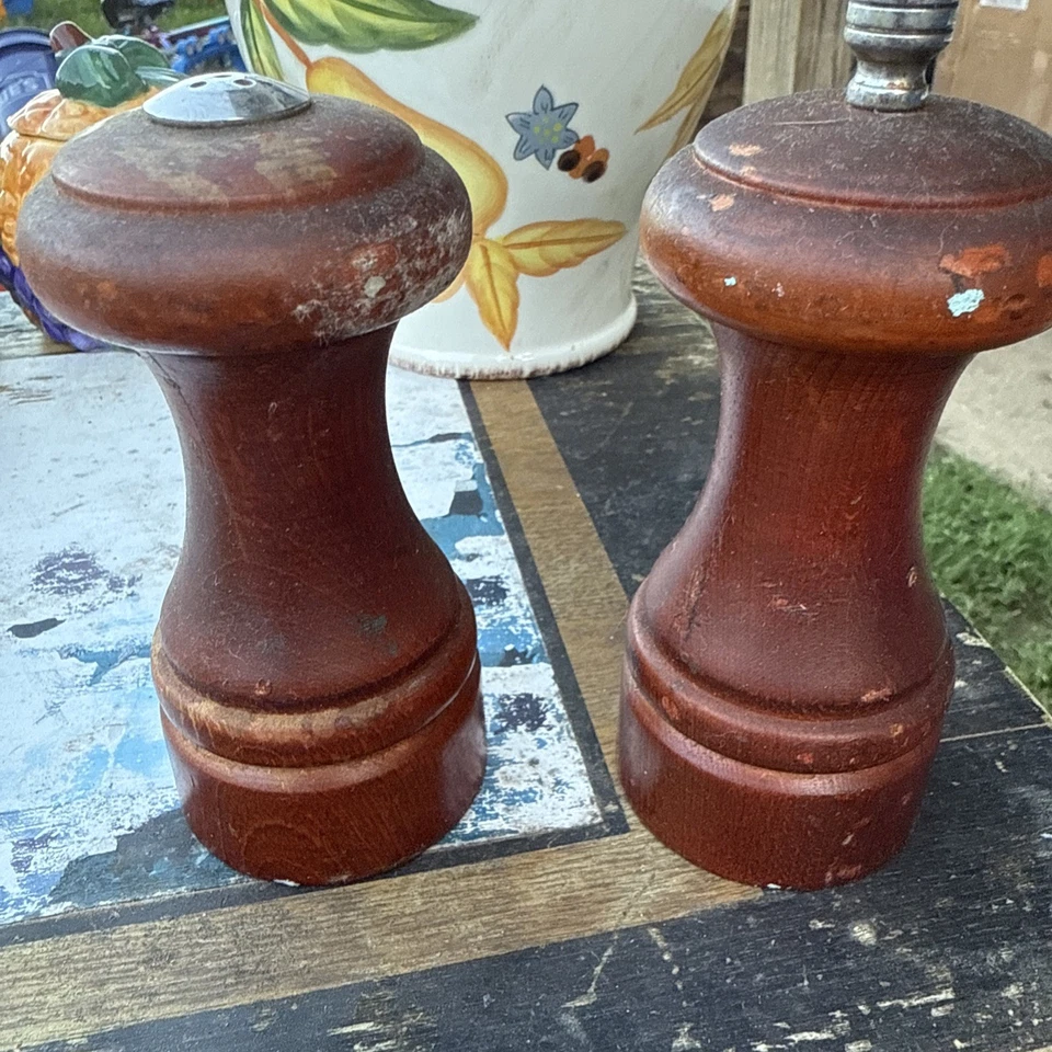 Molinillo de pimienta y salero MCM Olde Thompson juego de madera EE. UU. Foto 1 de 3