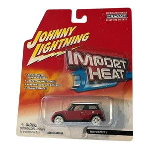 Johnny Lightning White Lightning Import Heat Mini Cooper S Red - Picture 1 of 2