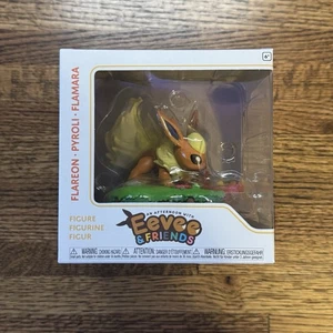 NIB Funko Pokemon Center: An Afternoon with Eevee and Friends - Flareon - Picture 1 of 6