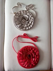 2 x Round Flower Design Small Shoulder Bags Beige &.Red New - Picture 1 of 4