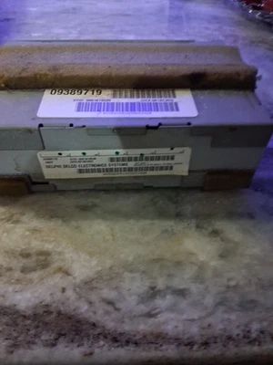 Módulo de comunicación Chevrolet Suburban On Star. Foto 1 de 4