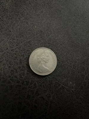 1969 Great Britain 10 New Pence Coin England Queen Elizabeth II - Image 1 of 2