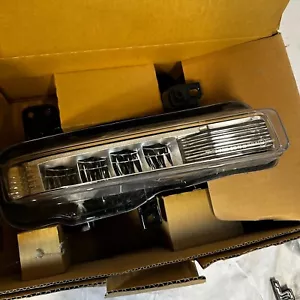 For 2020 2021 2022 Ford Explorer Left Driver Lamp Fog Light TYC 19-6253-00-9 - Picture 1 of 12
