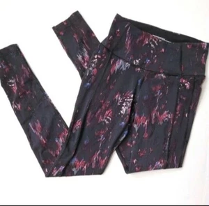 Victoria Sport Knockout Side Pocket Tight Size XS Excellent Condition - Picture 1 of 2