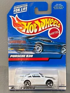 2000 Hot Wheels Porsche 930 Blue Card #125 White - Picture 1 of 4