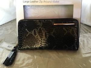 Kenneth Cole Reaction N.Y. Leather Black/Silver Python Pattern Zippered Wallet - Picture 1 of 5