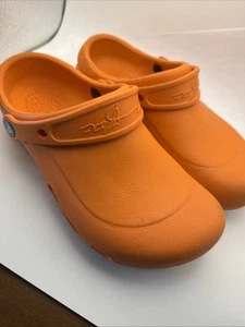 Crocs Bistro Mario Batali Special Edition Orange Men's 7 Women's 9 Rare - Picture 1 of 12