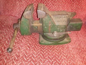 Vintage Dunlap Model 05236 Bench Vise, 3 1/2 Inch Jaws - Picture 1 of 14