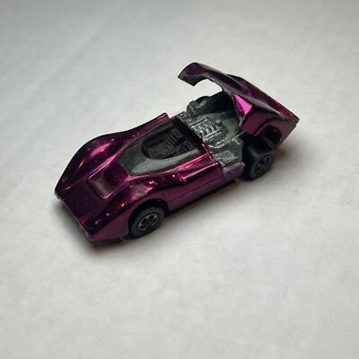 Hot Wheels Magenta Redline McLaren M6A, 1968 Fair Condition - Image 1 of 4