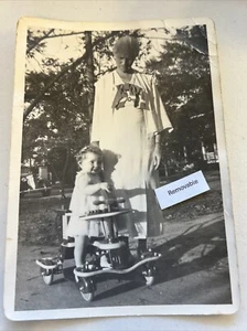 Vintage FOUND FAMILY PHOTO B&W 1930s Little Girl Vintage Walking Toy Grandma - Picture 1 of 6