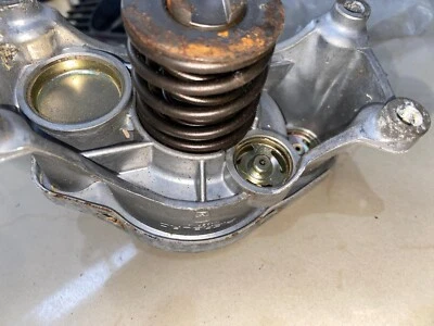 BMW E28 E30 524 TD Diesel Vacuum Pump Pierburg 7.20779.04 72077904 Foto 1 de 4