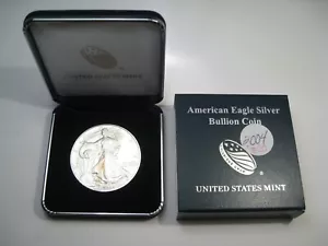 Bu 2004 Tono Plateado American Eagle Ee. Uu. Casa de Moneda Regalo Caja #20 - Imagen 1 de 6