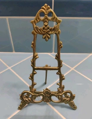 Caballete de latón macizo ornamentado de colección, soporte de exhibición de imágenes/placas victoriano 7" Foto 1 de 4