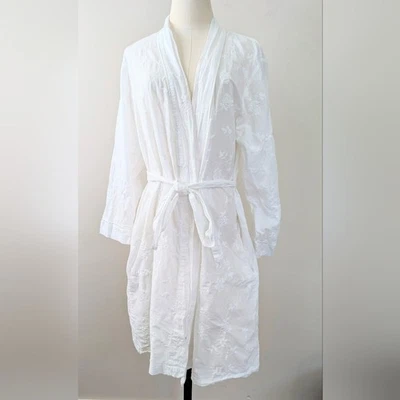 Bata de algodón floral bordada blanca vintage Cottagecore delicada XL novia Foto 1 de 4