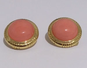 Vintage Peach Round Cabochon Gold Tone Clip-on Earrings - Picture 1 of 5