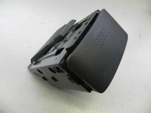 Honda HR-V Hinten Getränkehalter Becherhalter ausfahrbar Cup Holder - Picture 1 of 1